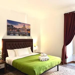 Grand Gaeta Рим